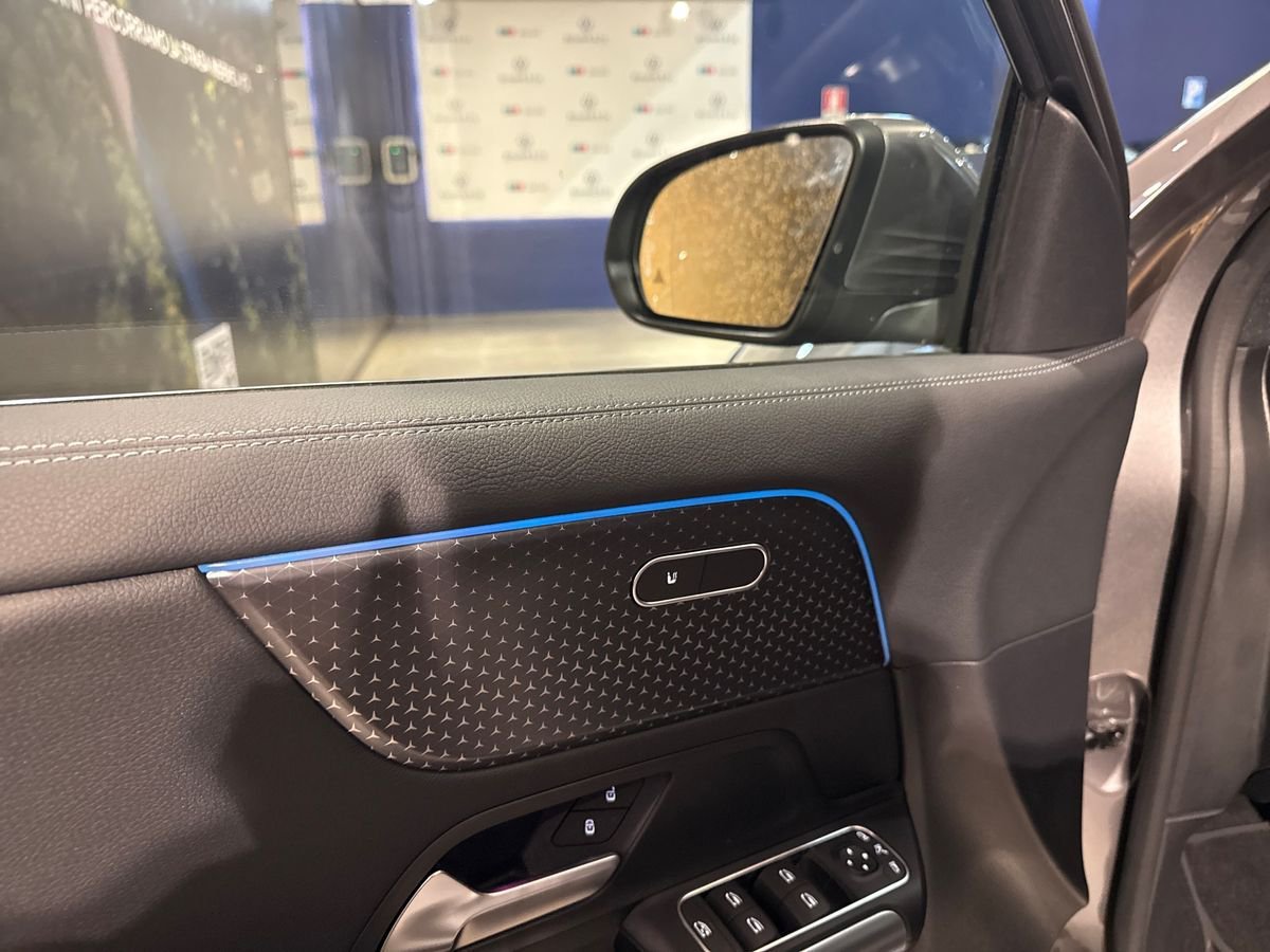 EQA 300 Progressive Advanced 4matic - Certified