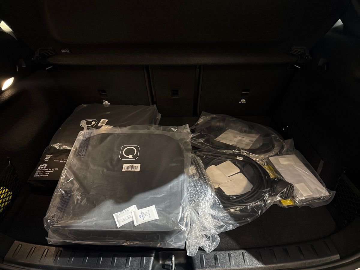 EQA 300 Progressive Advanced 4matic - Certified