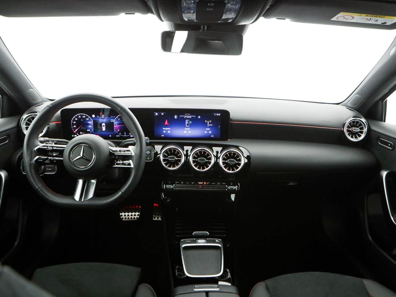 A 180 d AMG Line Premium auto - Certified