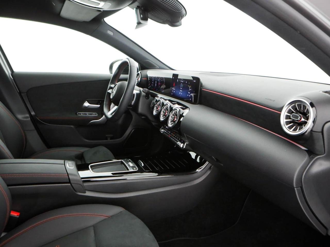 A 180 d AMG Line Premium auto - Certified