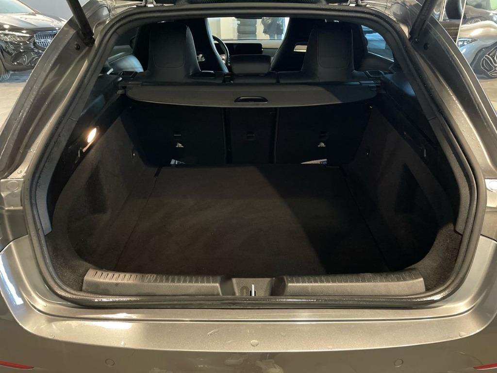 CLA Shooting Brake 200 d AMG Line Advanced Plus au - Certified