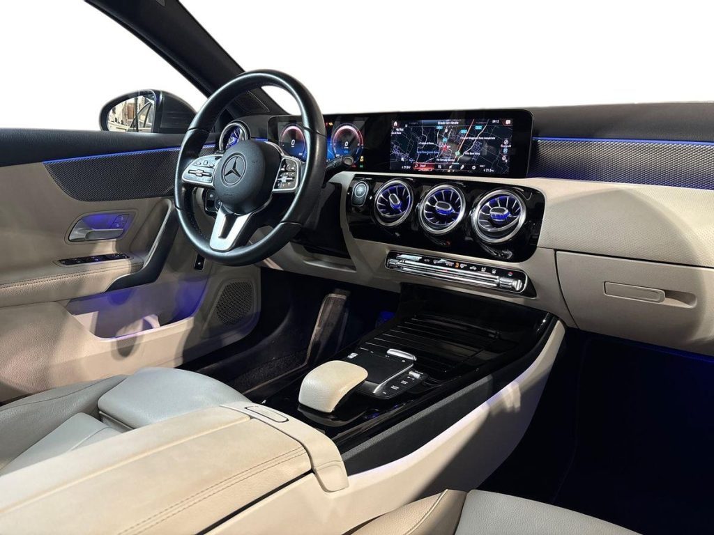 A 250 e phev (eq-power) Sport auto - Certified