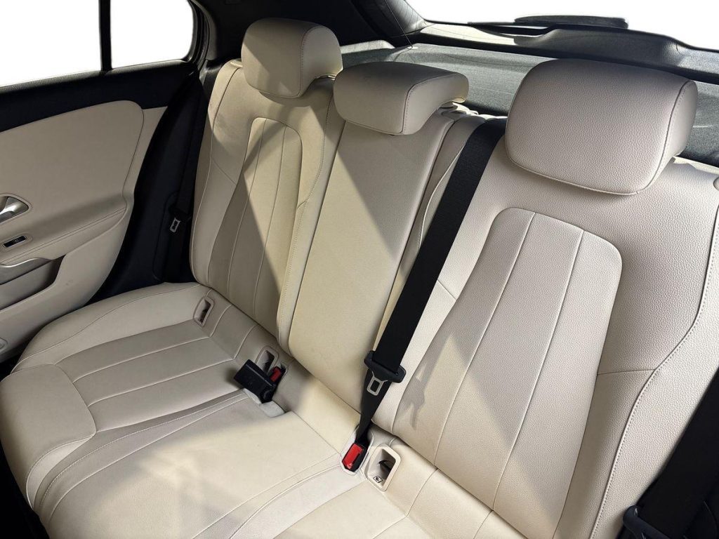 A 250 e phev (eq-power) Sport auto - Certified