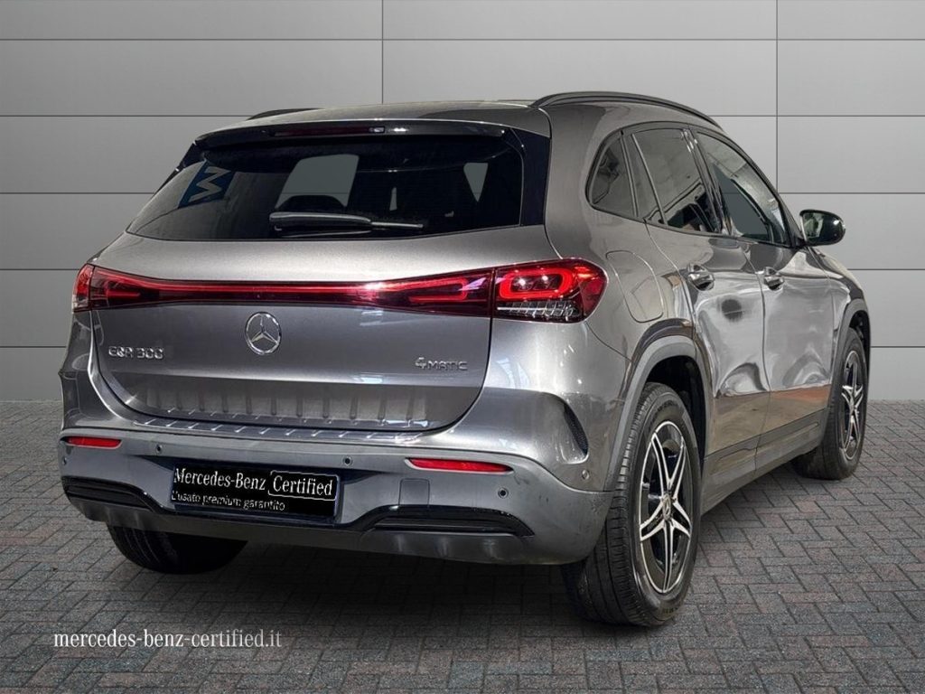 EQA 300 Premium 4matic - Certified