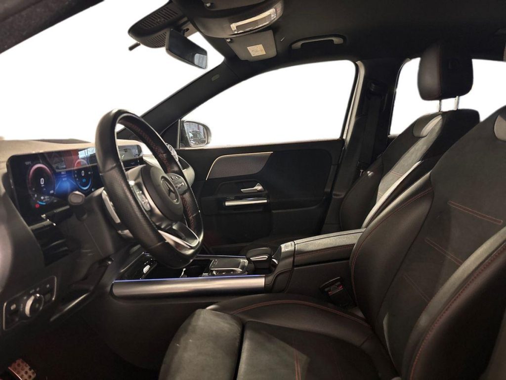 EQA 300 Premium 4matic - Certified