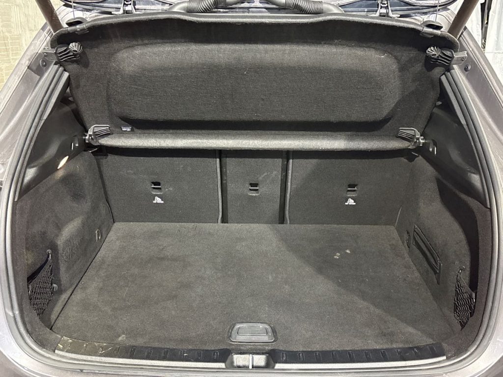 EQA 250 Premium Plus - Certified