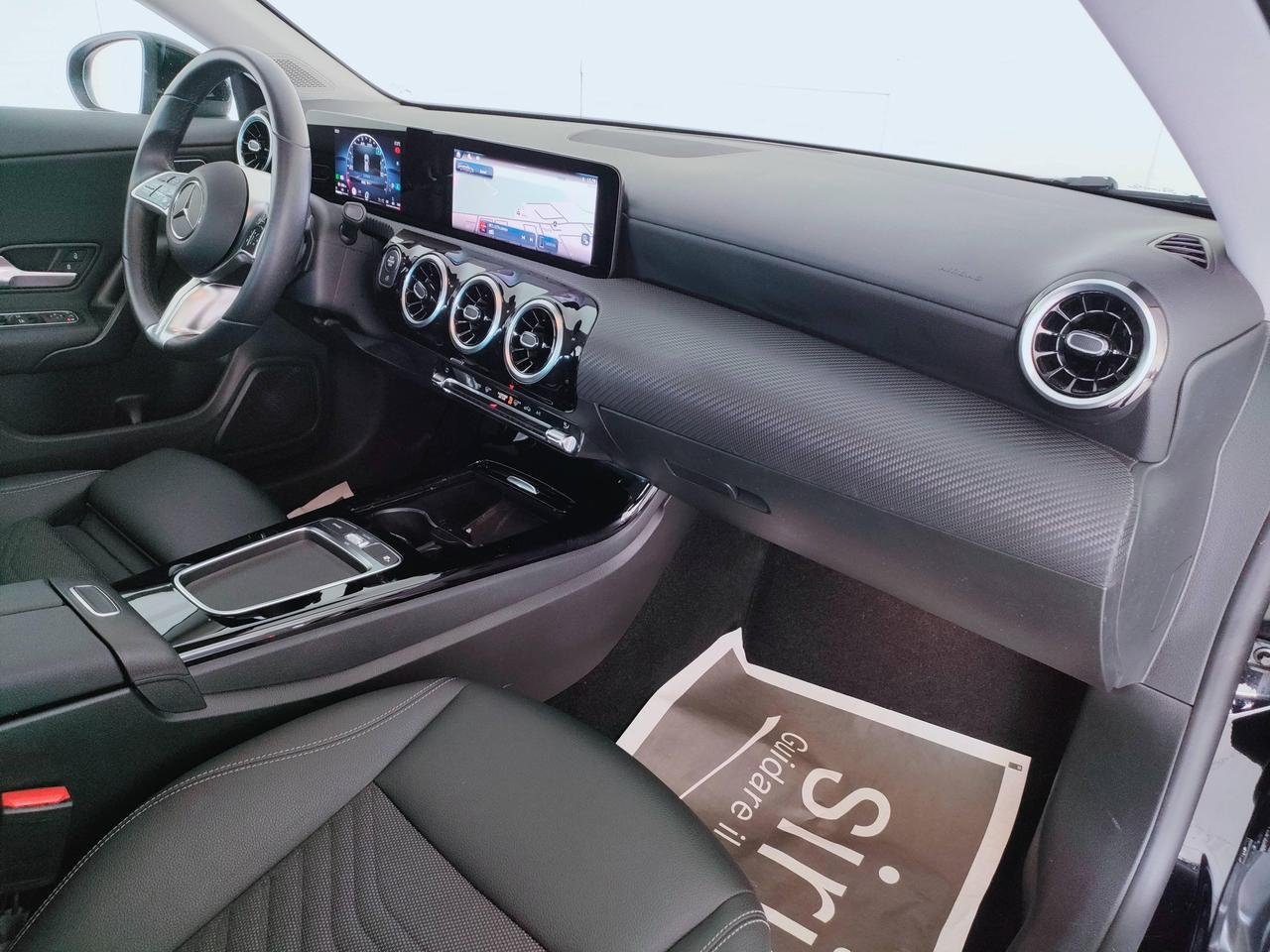 CLA Shooting Brake 180 d Advanced auto - Certified