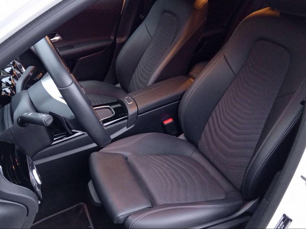 A 180 d Progressive Advanced Plus auto - Certified