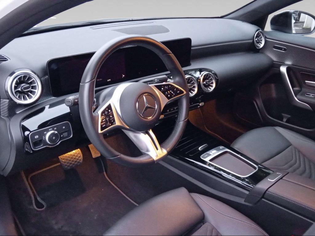 A 180 d Progressive Advanced Plus auto - Certified