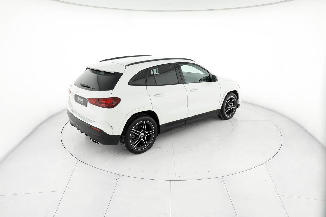 GLA 180 d AMG Line Premium auto - Certified