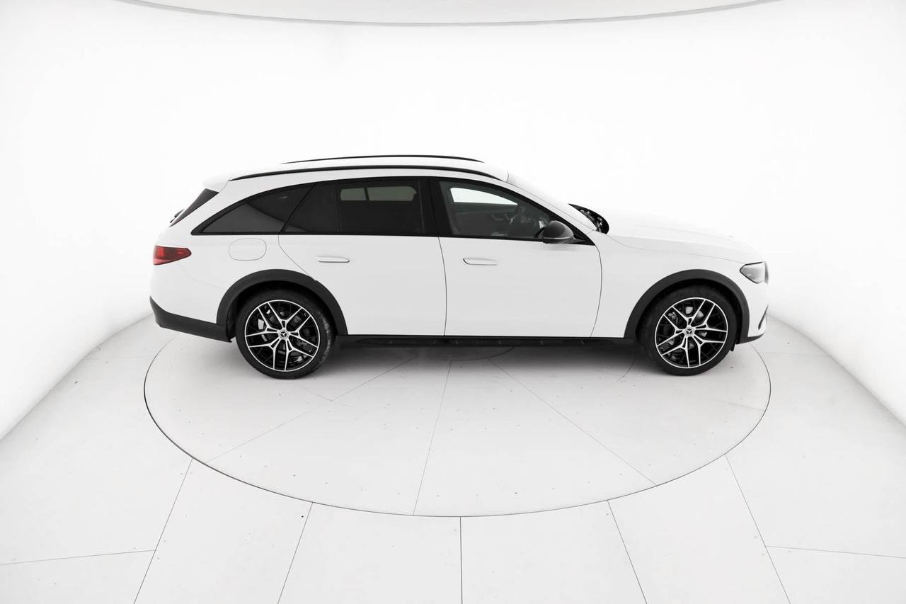 E SW All-Terrain 220 d Premium 4matic auto - Certified