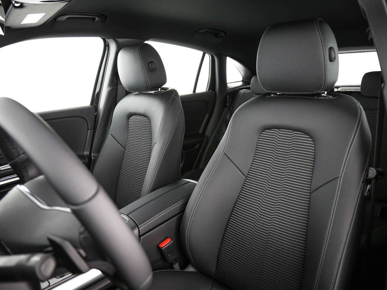 EQA 250 Sport - Certified