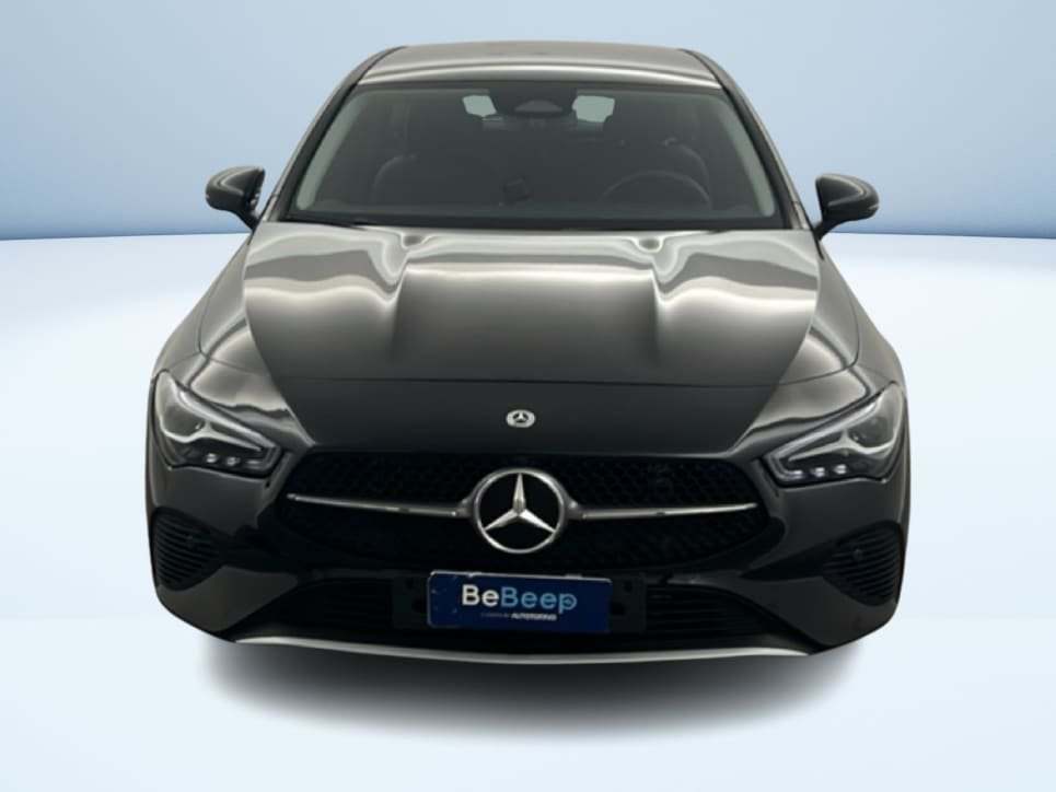 CLA Shooting Brake 180 d Advanced auto - Certified