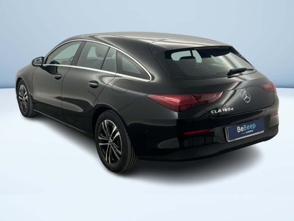 CLA Shooting Brake 180 d Advanced auto - Certified