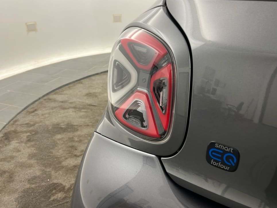 Forfour eq racingrey 22kW - Certified