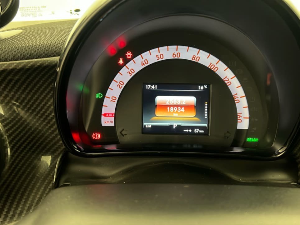 Forfour eq racingrey 22kW - Certified