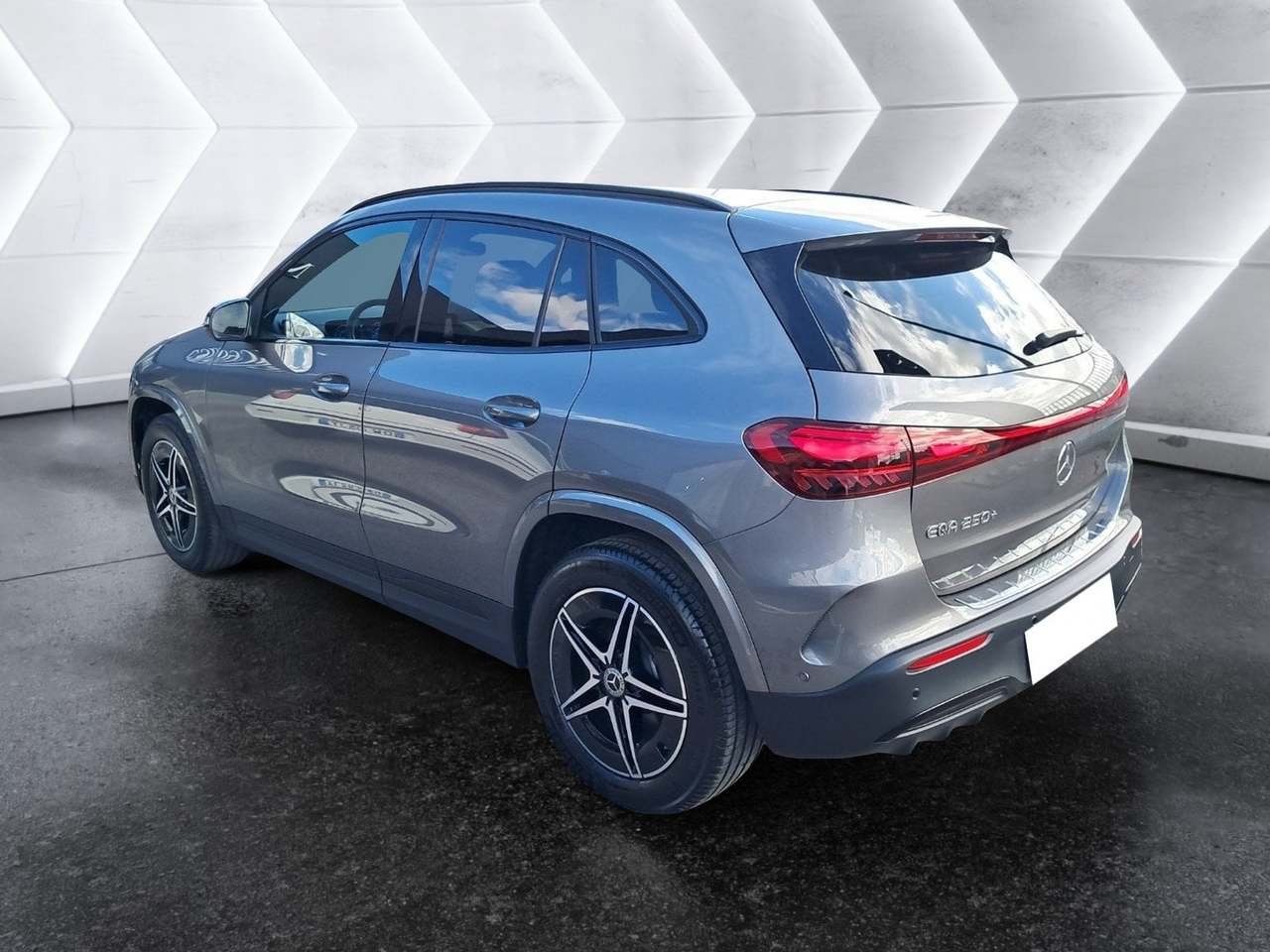 EQA 250+ AMG Line Advanced - Certified