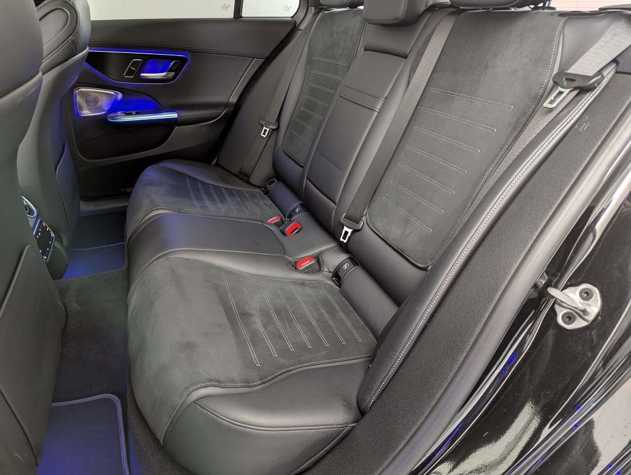 C SW 300 d mhev Premium Plus auto - Certified