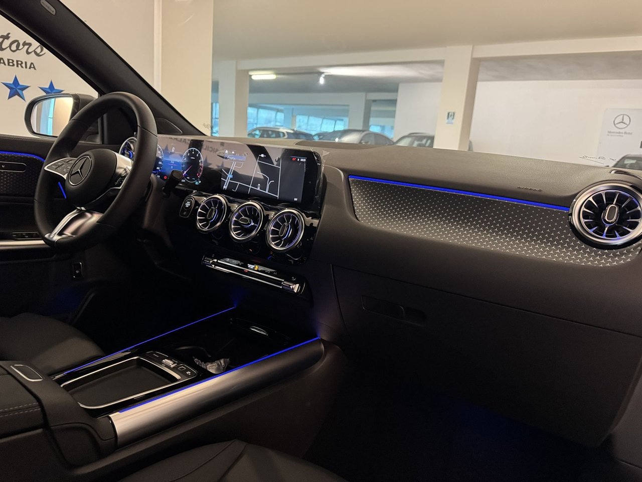 GLA 200 Progressive Advanced Plus auto - Certified