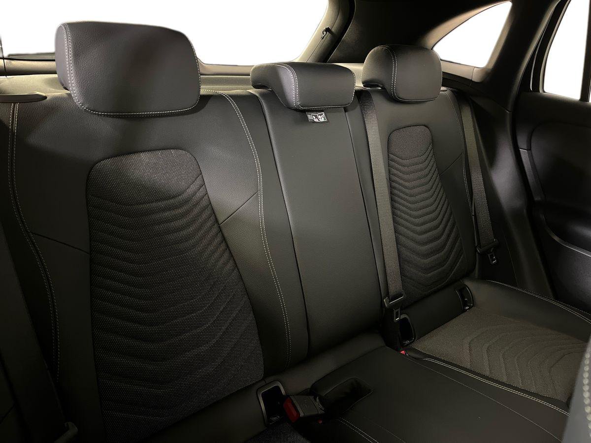 GLA 180 Advanced auto - Certified