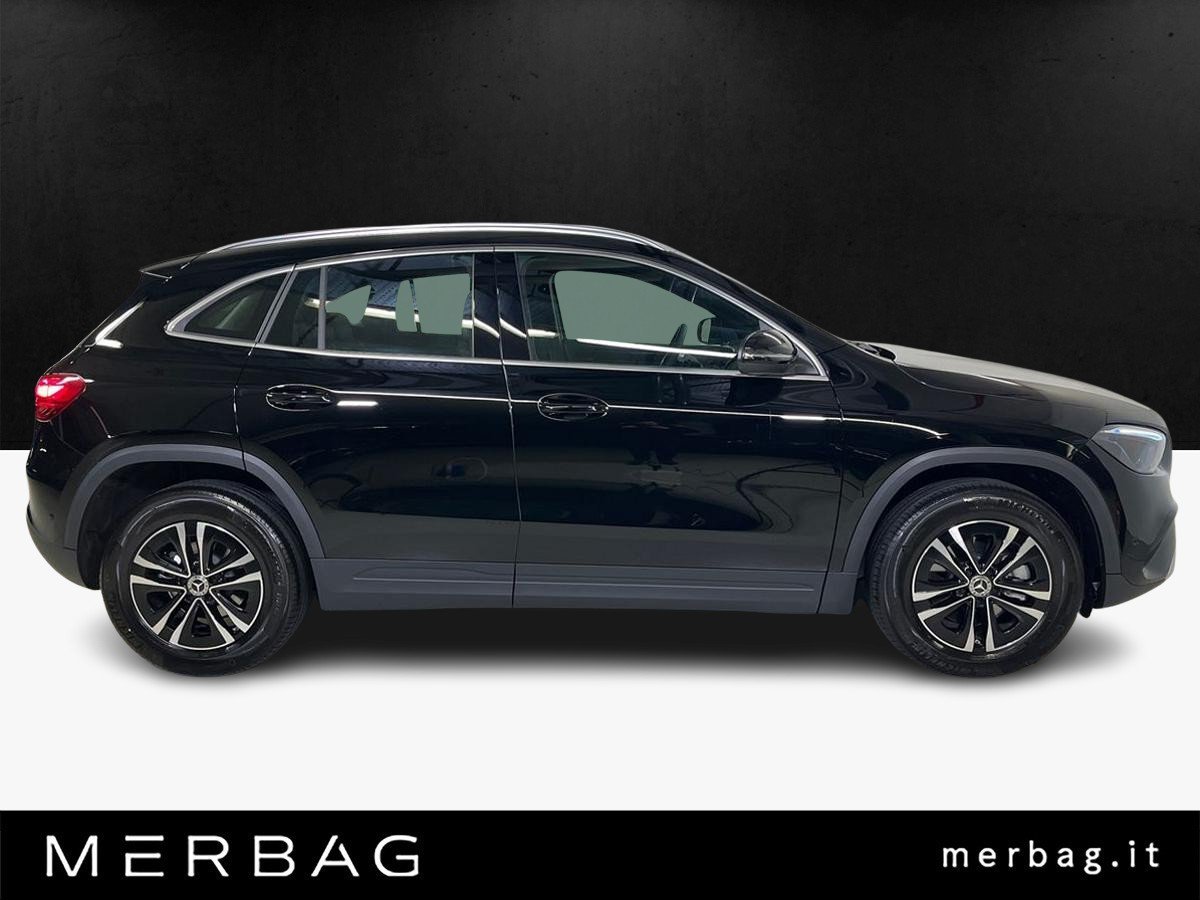 GLA 180 Advanced auto - Certified