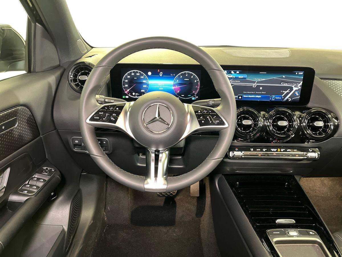 GLA 180 Advanced auto - Certified