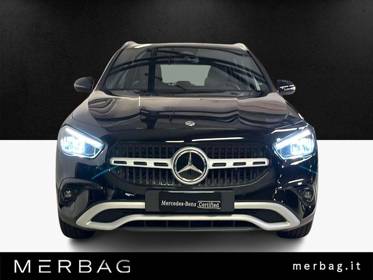 GLA 180 Advanced auto - Certified