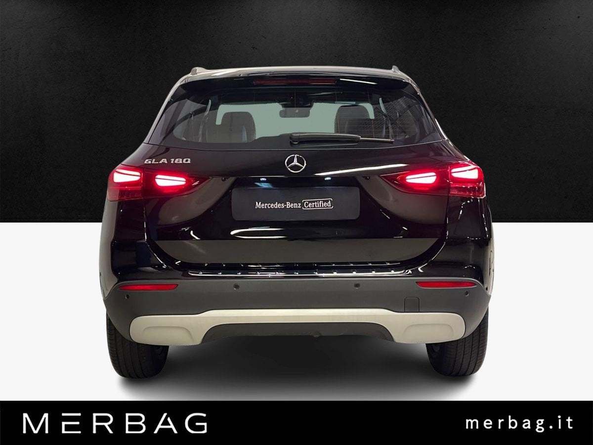 GLA 180 Advanced auto - Certified