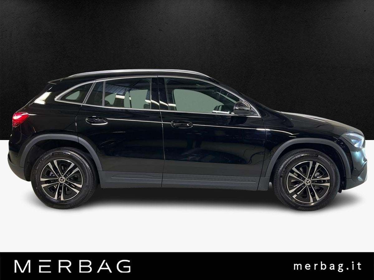 GLA 180 Advanced auto - Certified