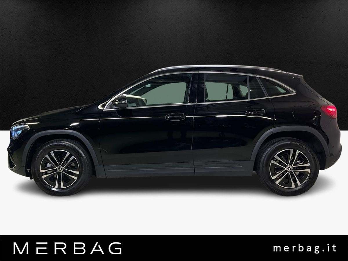 GLA 180 Advanced auto - Certified