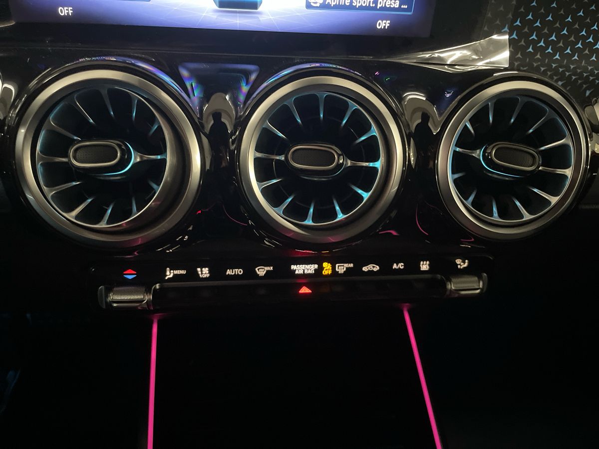 EQB 250+ AMG Line Advanced - Certified