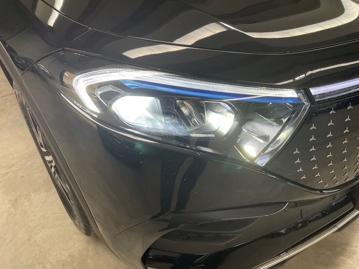 EQB 250+ AMG Line Advanced - Certified