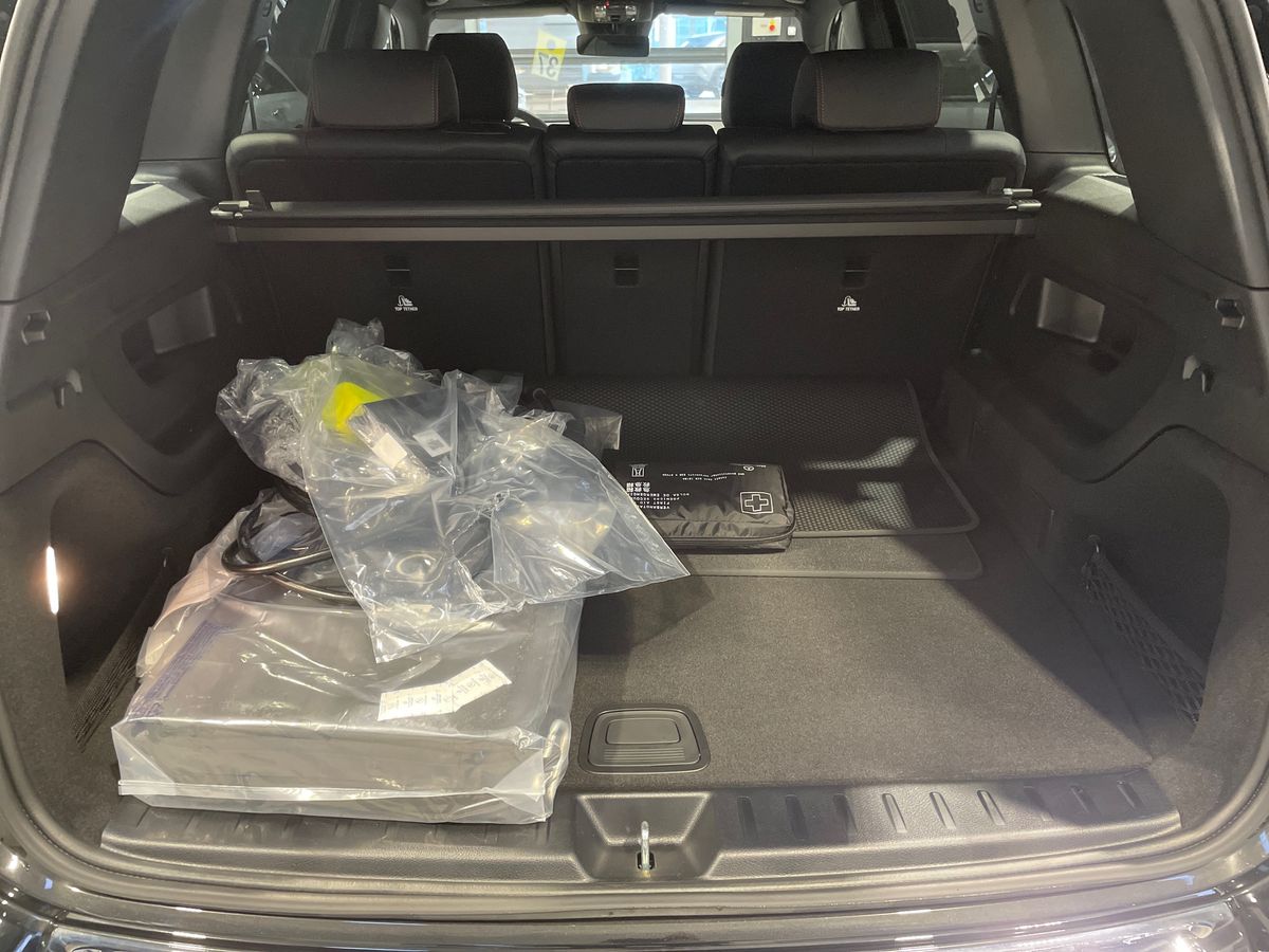 EQB 250+ AMG Line Advanced - Certified