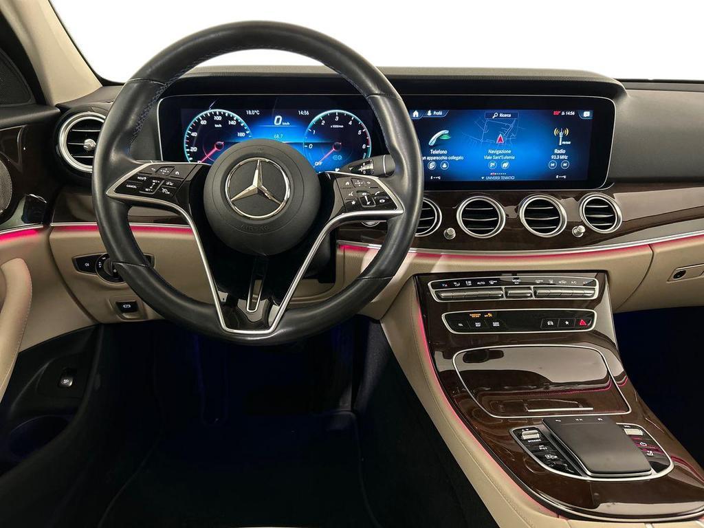 E SW 300 de phev (eq-power) Premium 4matic auto my - Certified