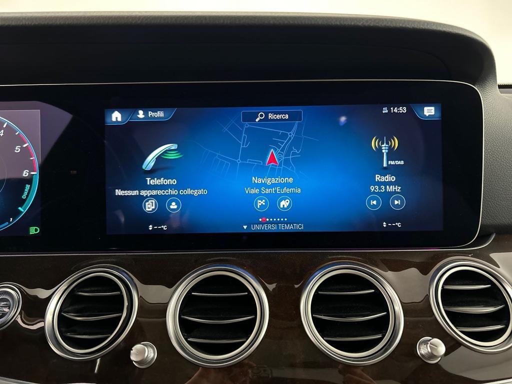 E SW 300 de phev (eq-power) Premium 4matic auto my - Certified