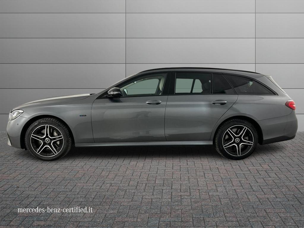 E SW 300 de phev (eq-power) Premium 4matic auto my - Certified