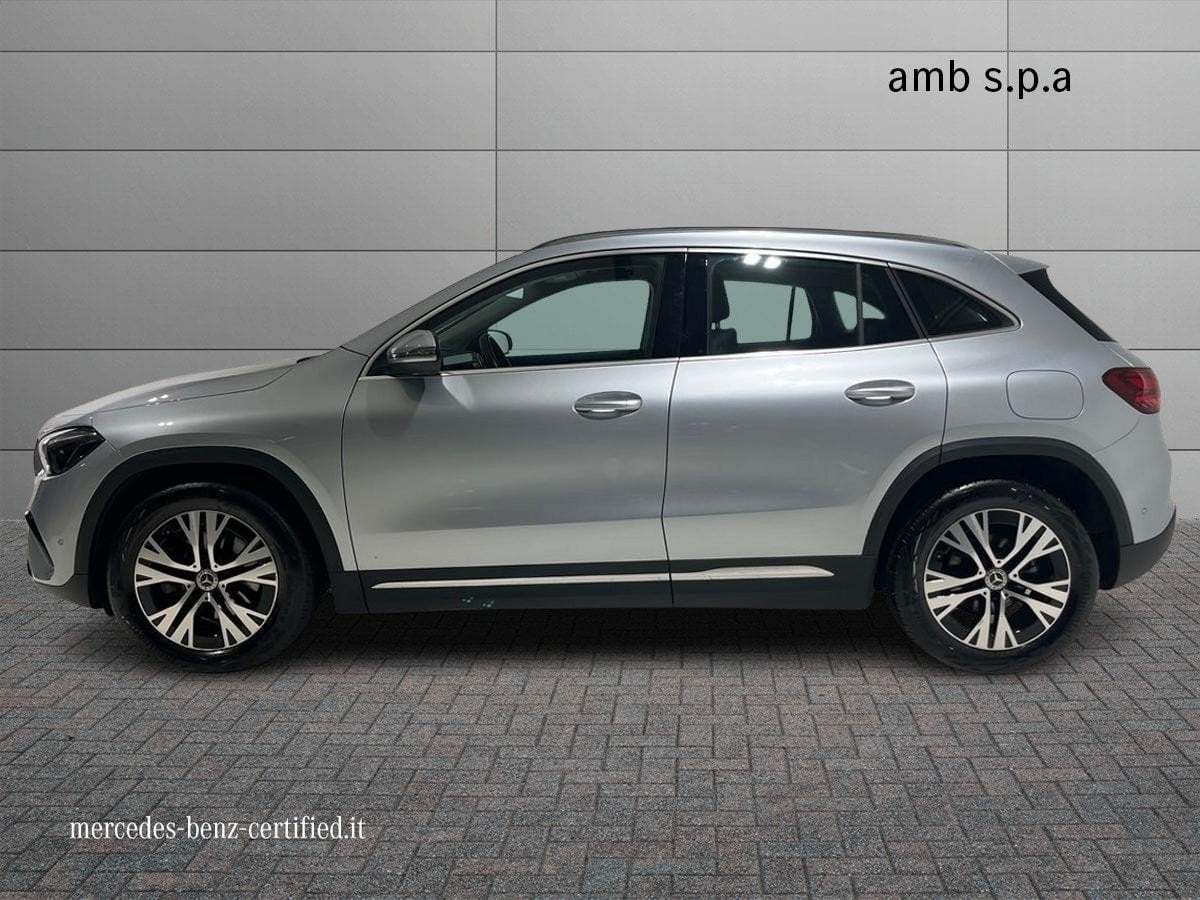 GLA 180 d Progressive Advanced auto - Certified