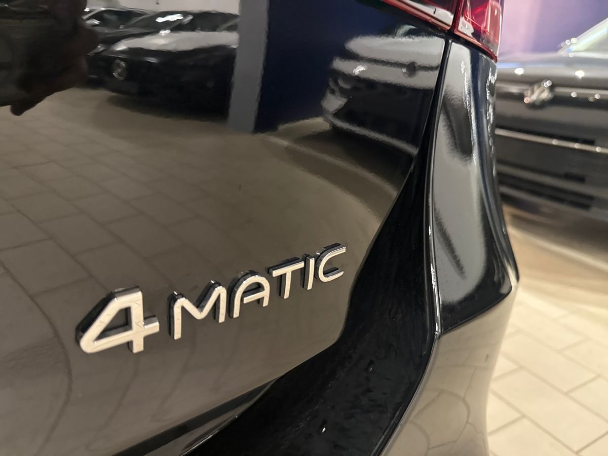 EQA 300 AMG Line Advanced 4matic - Certified