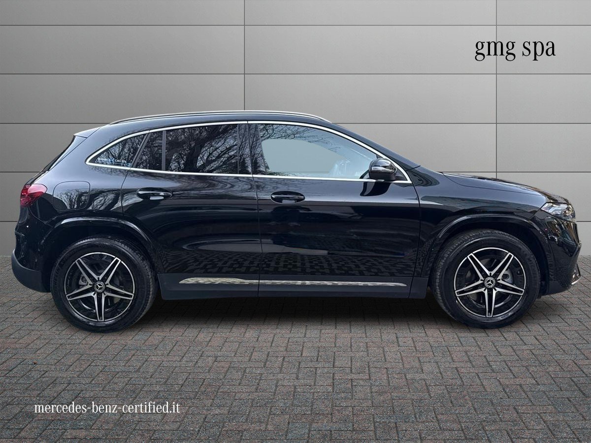 EQA 300 AMG Line Advanced 4matic - Certified