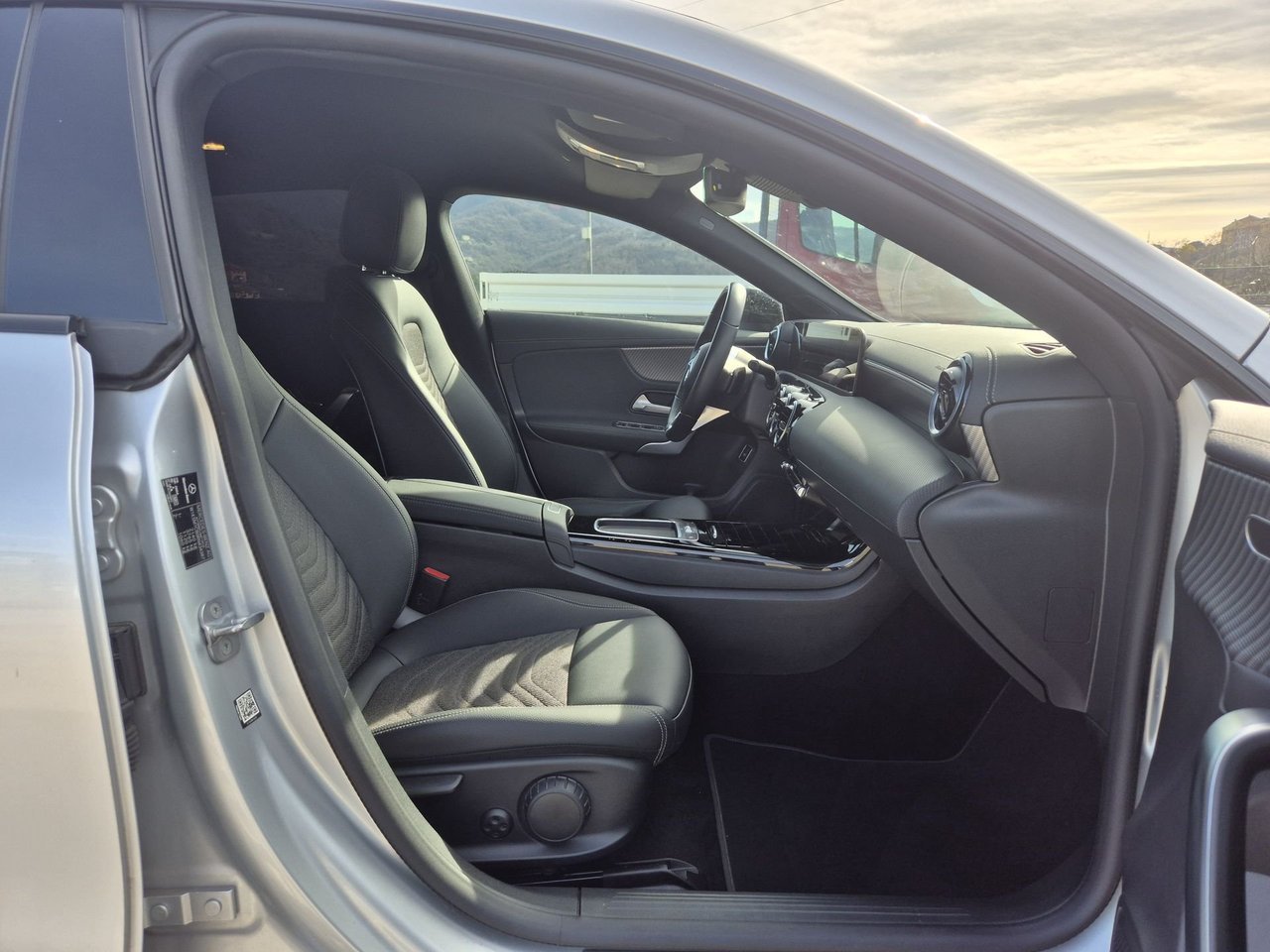 CLA Shooting Brake 200 d Progressive Advanced auto - Certified