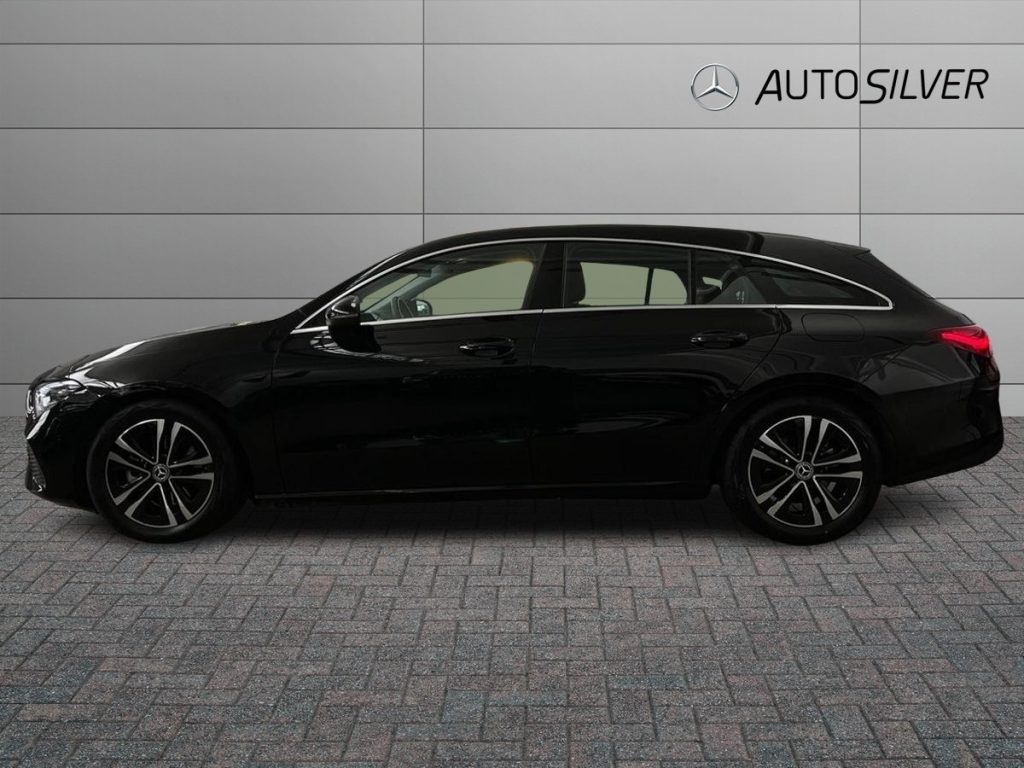 CLA Shooting Brake 180 d Advanced auto - Certified