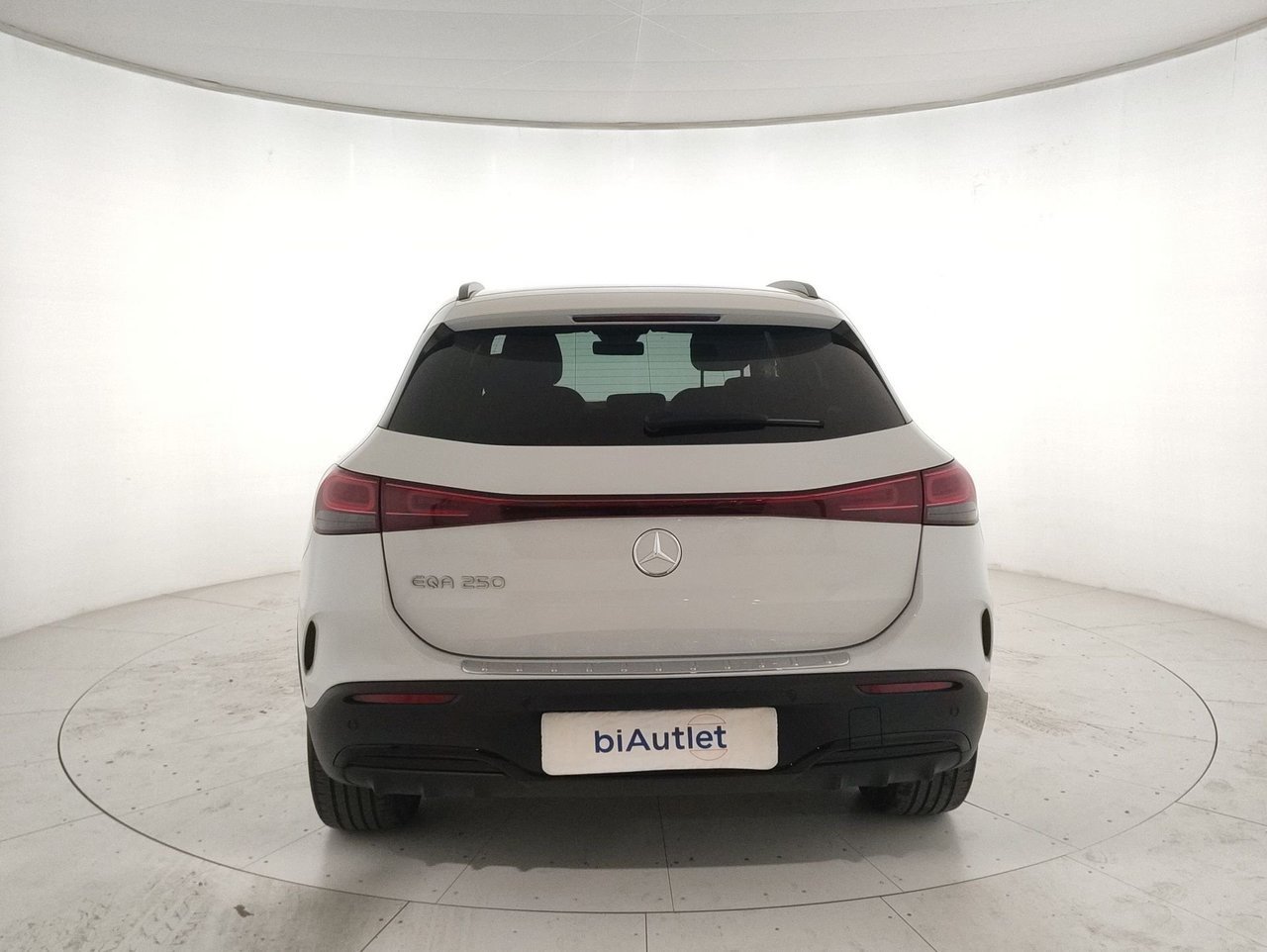 EQA 250 Premium - Certified