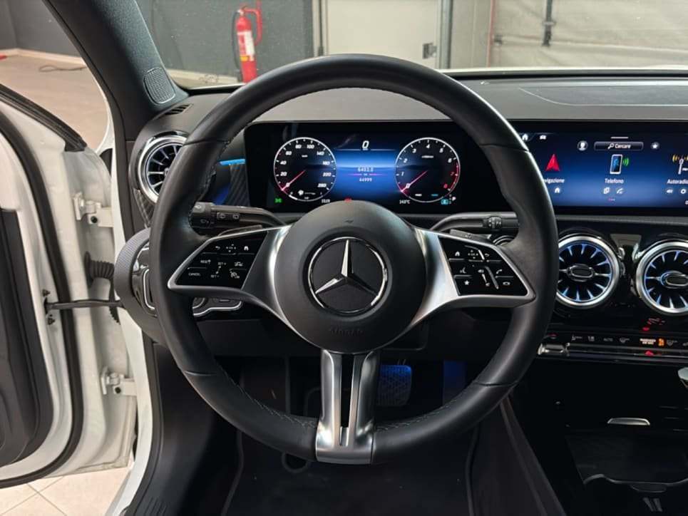 A 250 Progressive Advanced Plus 4matic auto - Certified