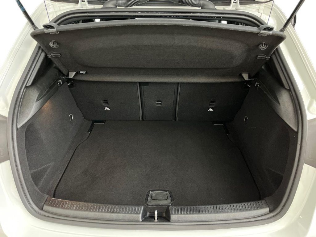 A 180 d Progressive Advanced auto - Certified