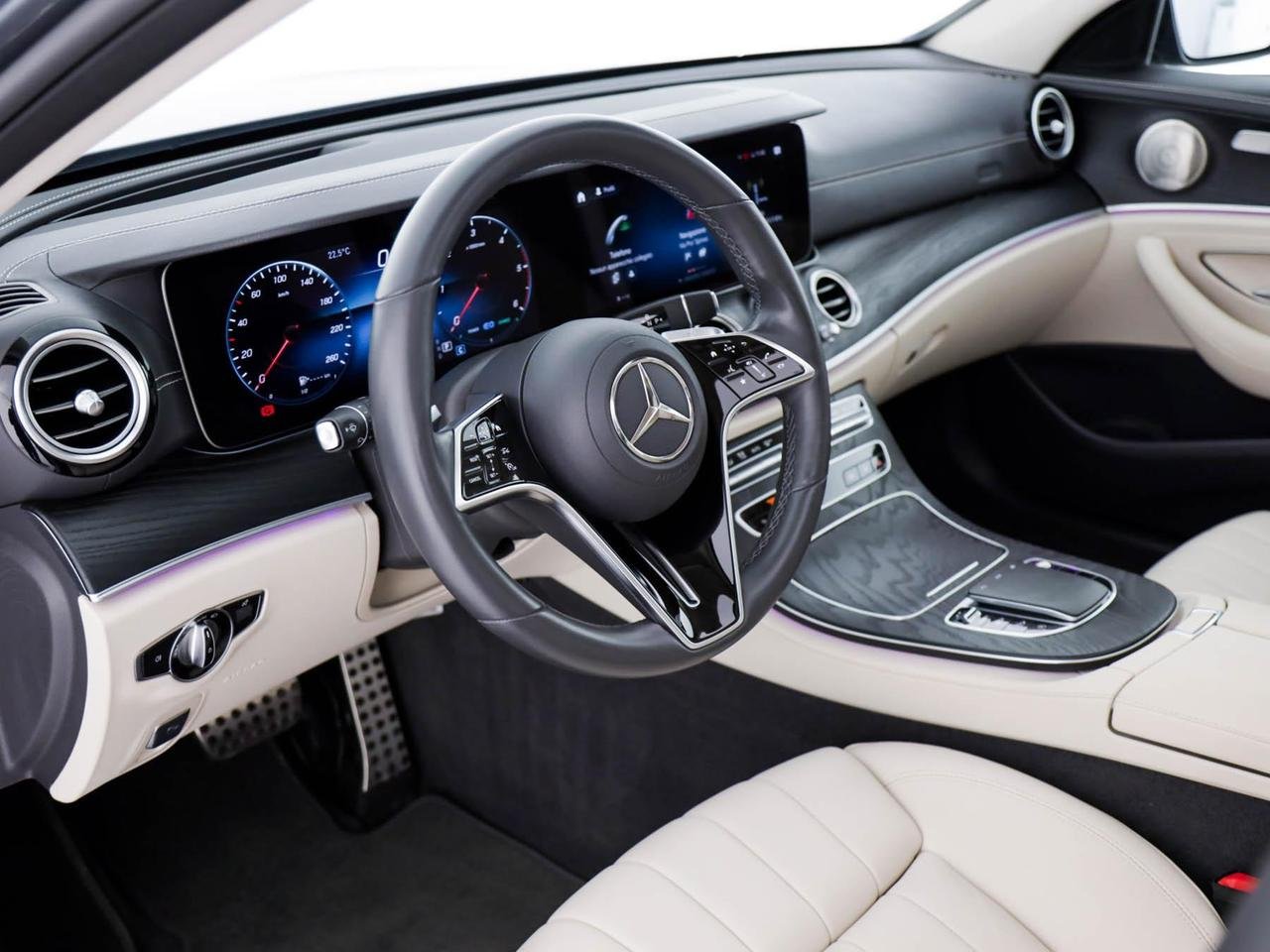 E SW All-Terrain 220 d mhev Premium Plus 4matic au - Certified