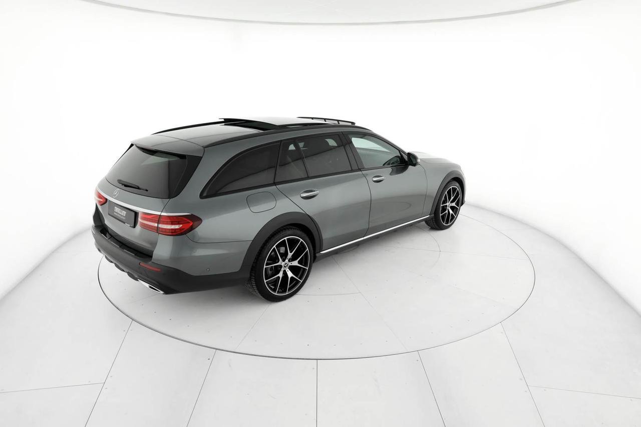 E SW All-Terrain 220 d mhev Premium Plus 4matic au - Certified