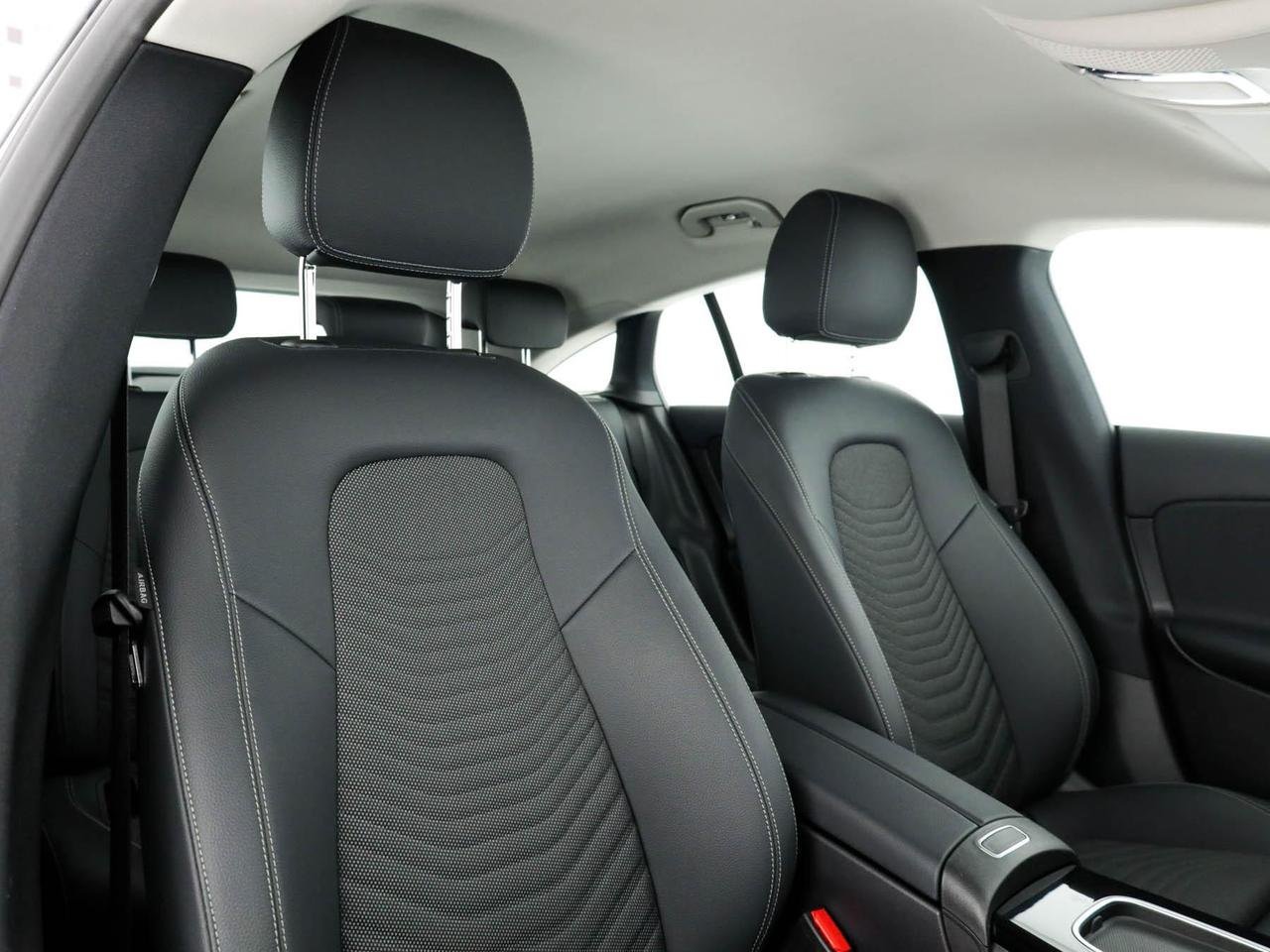 CLA Shooting Brake 180 d Advanced auto - Certified