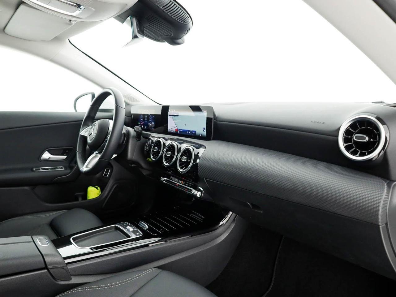 CLA Shooting Brake 180 d Advanced auto - Certified