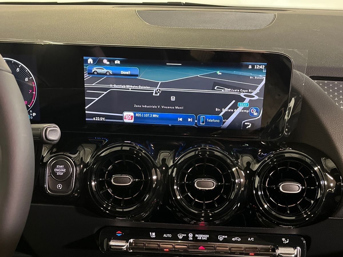 GLA 180 Advanced auto - Certified