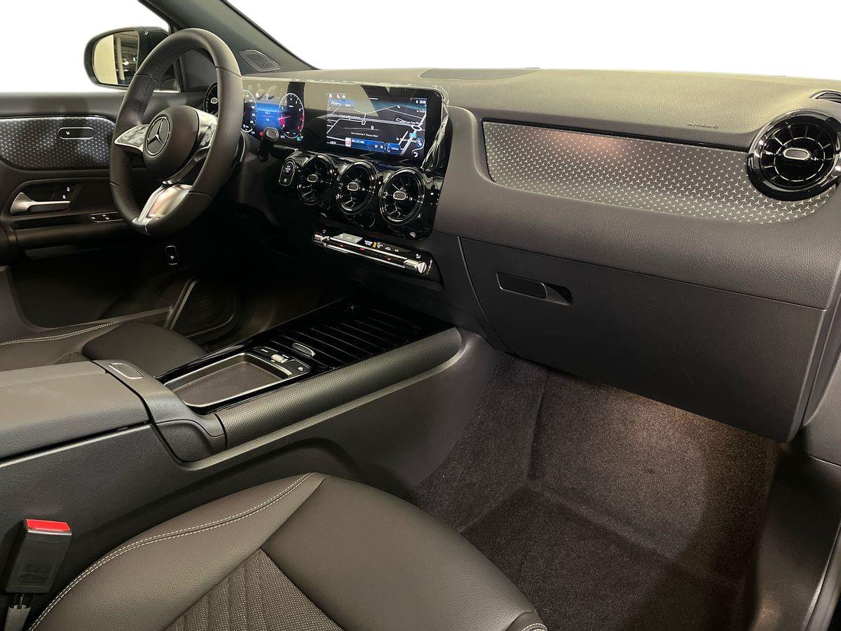 GLA 180 Advanced auto - Certified